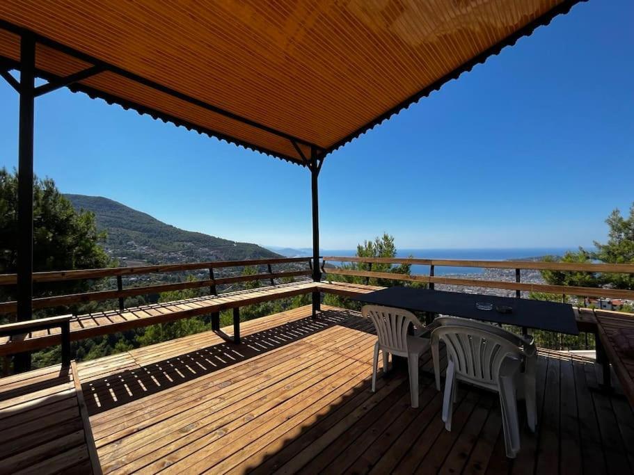 Sunset Villa *