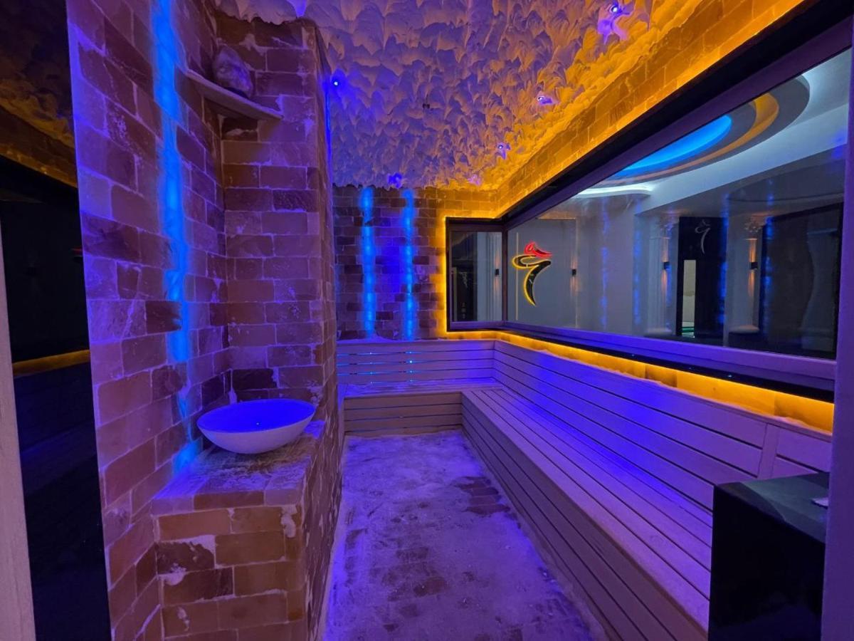 Apartment Yekta Kingdom Trade Center 1+1 Luxury *