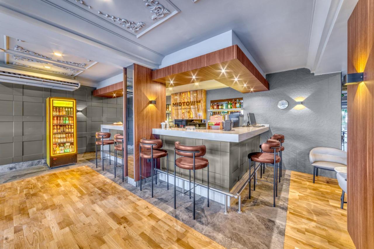Hotel Numa Port 4*