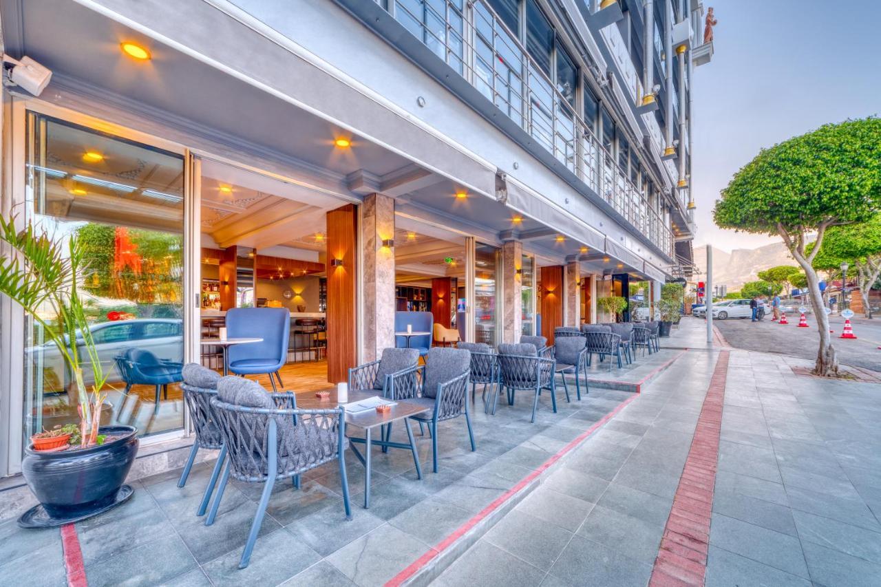 Numa Port Hotel 4*