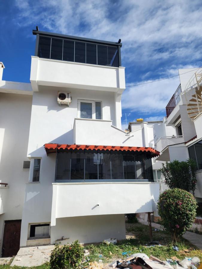 Beachfront With 6 Oceanview Terraces Villa Alanya