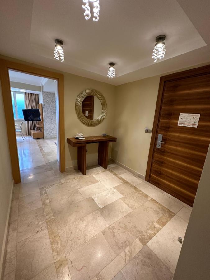 Aparthotel Gold Main Building 3 Bedroom