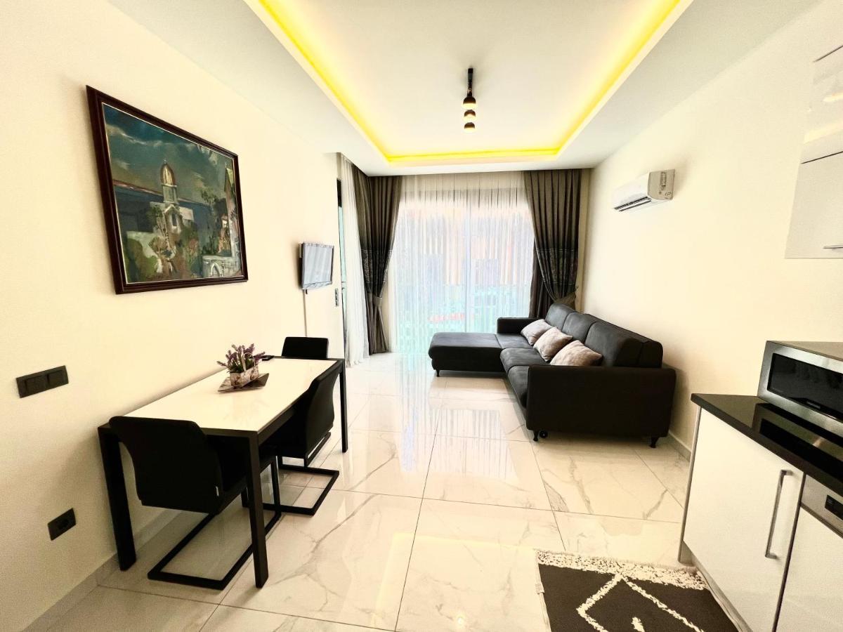 25 - Cleopatra Exclusive, Center Appartement *