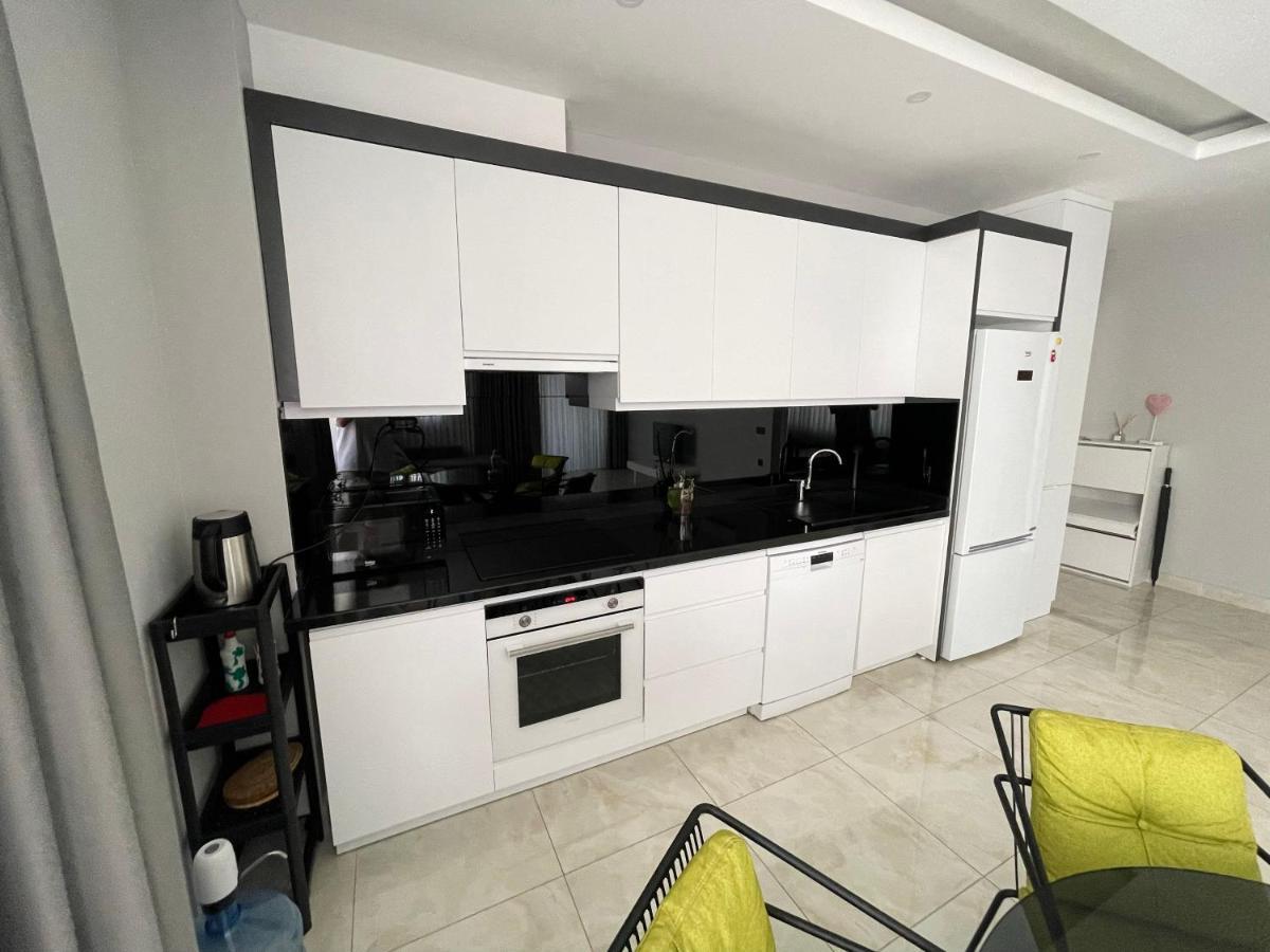 Sa Apartments! Near Cleopatra *