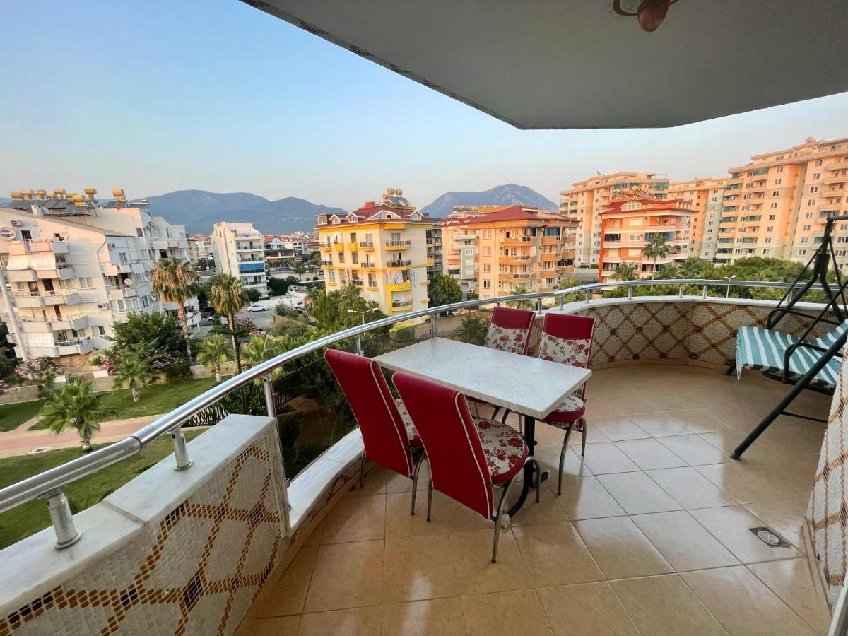 Family 2bd Flat 150m To The Daire