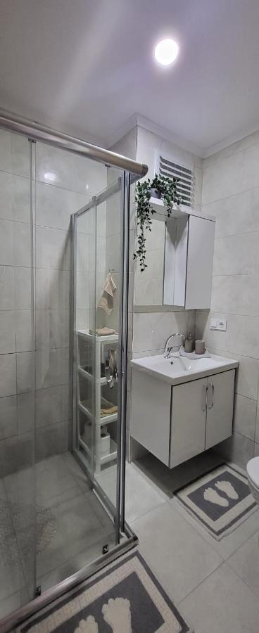 2 In Avsallar