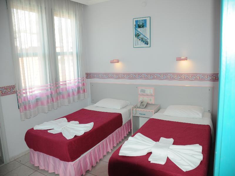 Lila Aparthotel