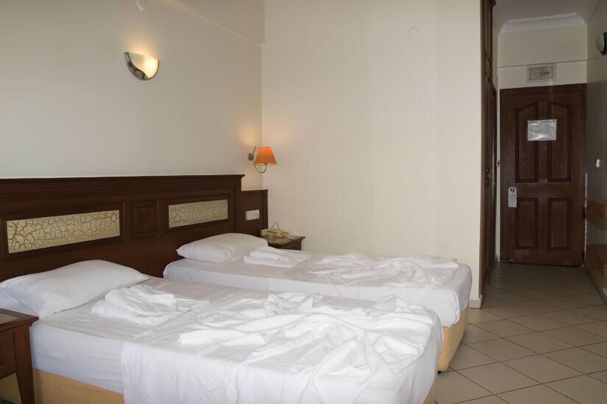 Hotel Alin 3*