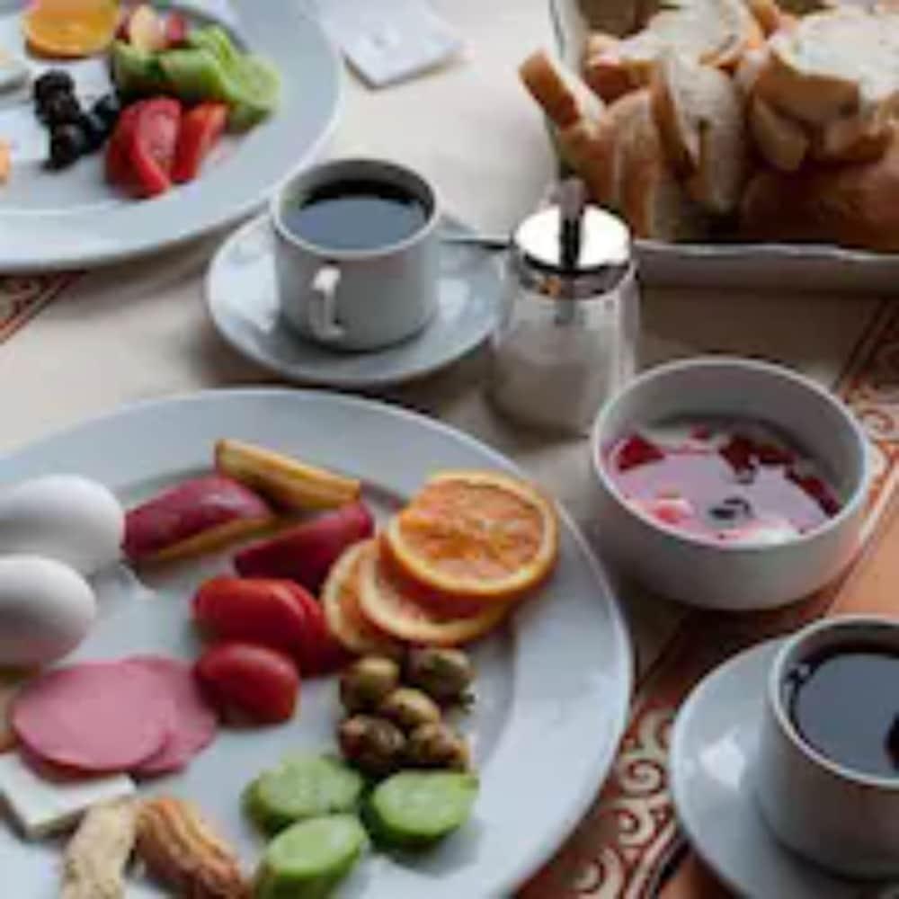 Merhaba 3*