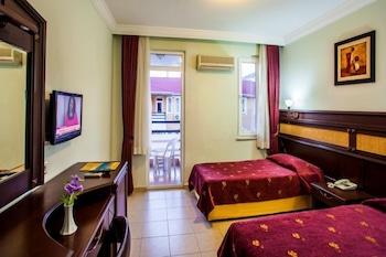 Kleopatra Aydin 3* Alanya