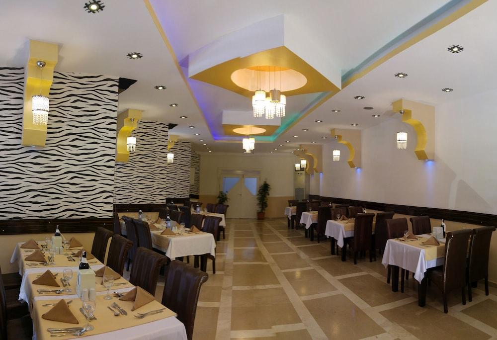 Monte Carlo Hotel 4*