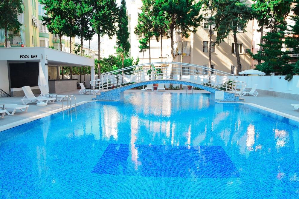 Hotel Ramira Joy 4*
