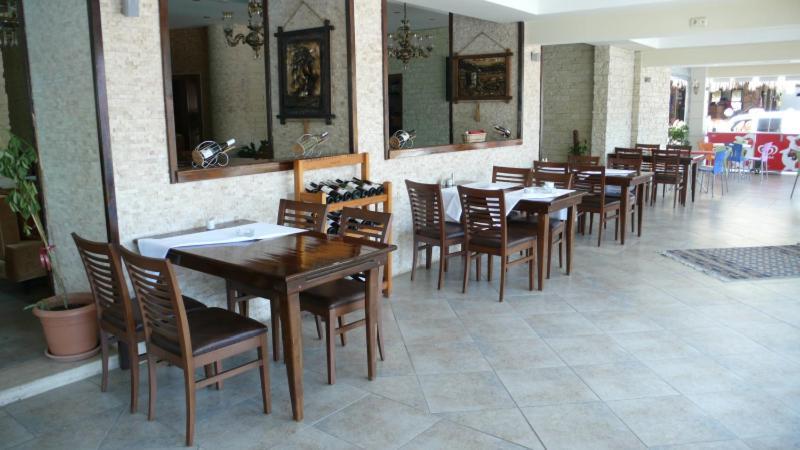Hotel Glaros 2*