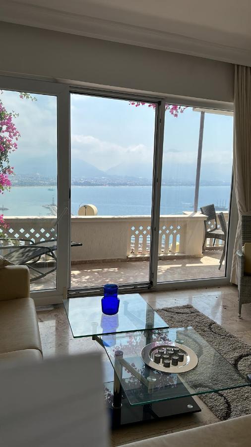 In The Hearth Of City, Seaview. Appartement *