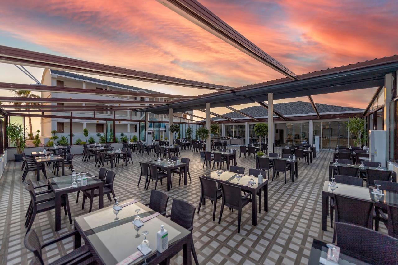 Lord Marina & Bungalows Hotel