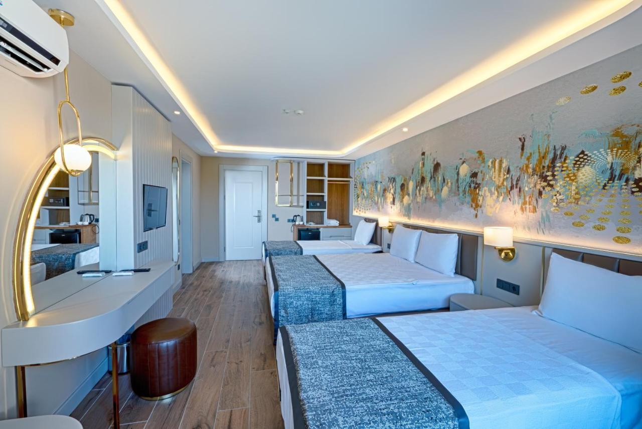 Seaphoria Hotel