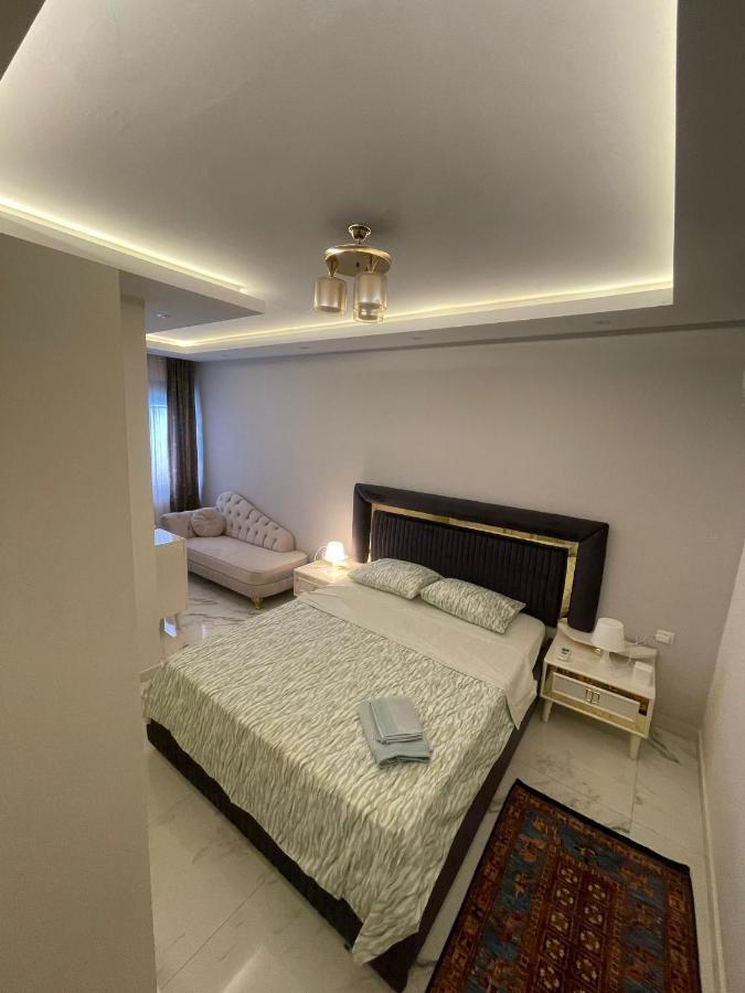 2+1 Dubleks Denize 100 Mt Lejlighed Alanya