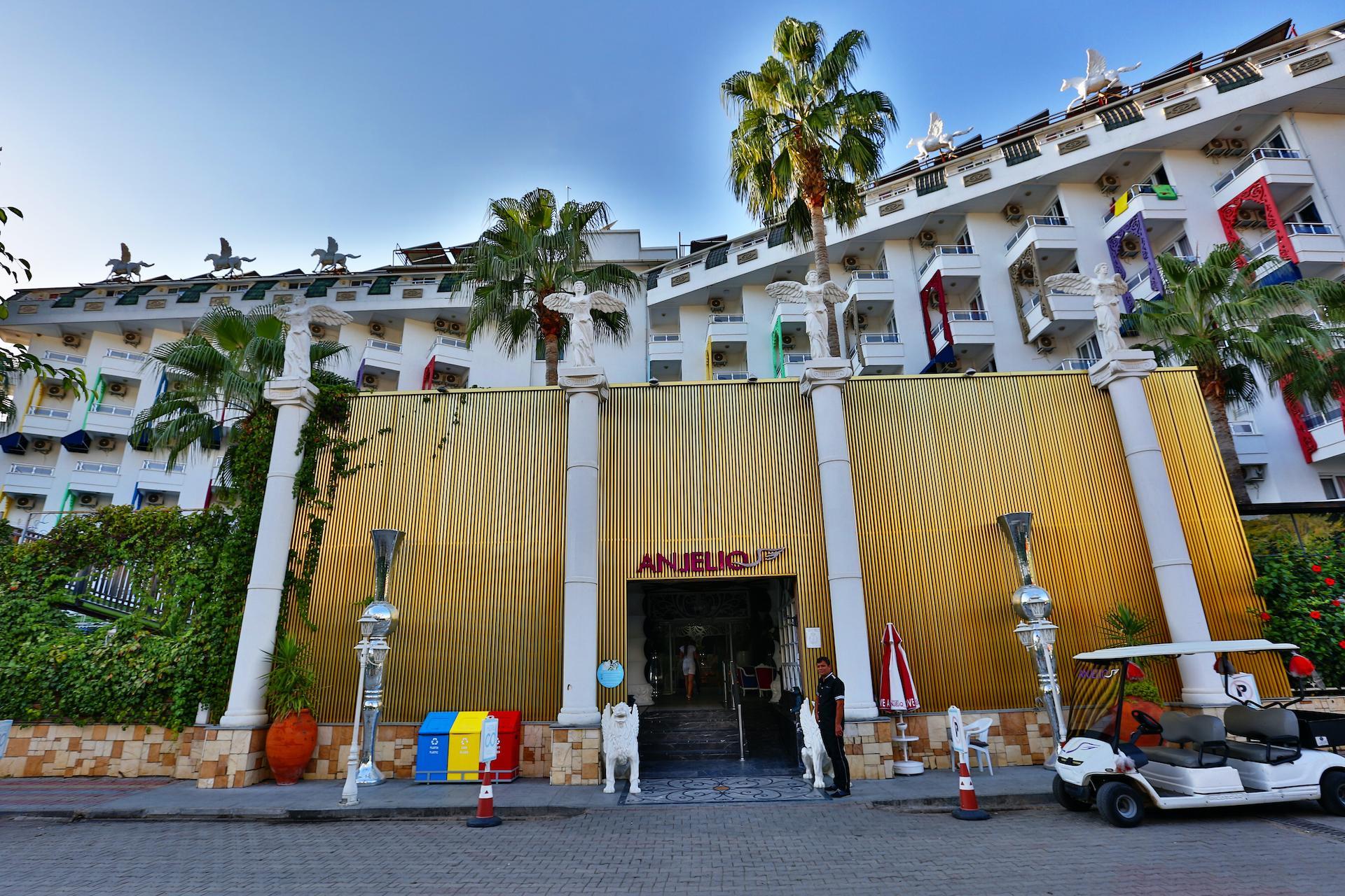 Club Anjeliq