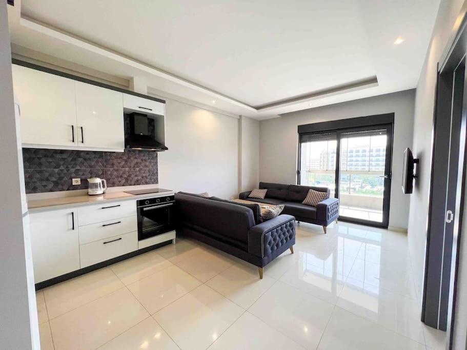Vanessa River Kargicak Apartment