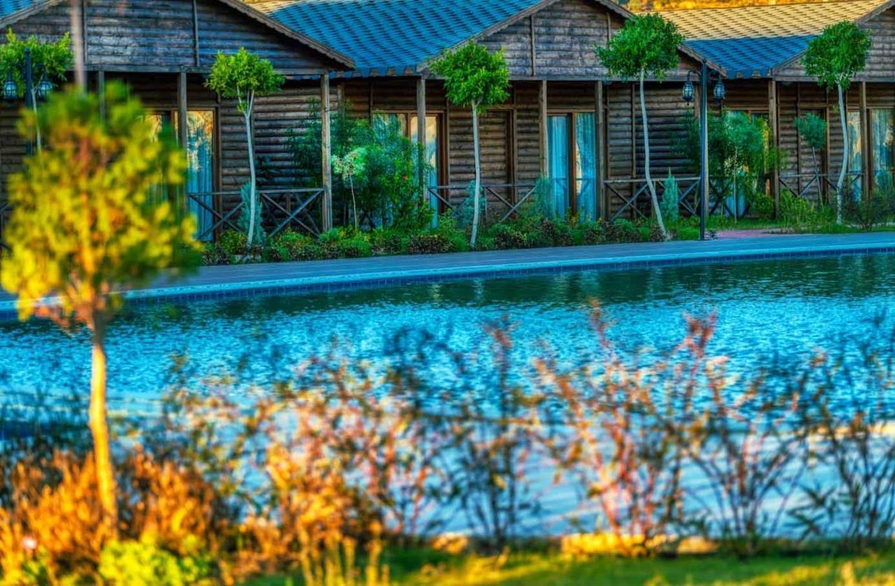 Diamond Lord Bungalow Hotel