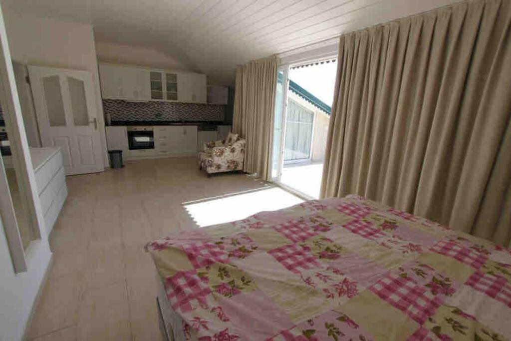 Apartamento Panorama Garden Cikcilli 4+1 Alanya