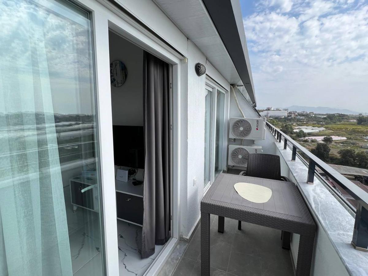 Art Life Apartment *