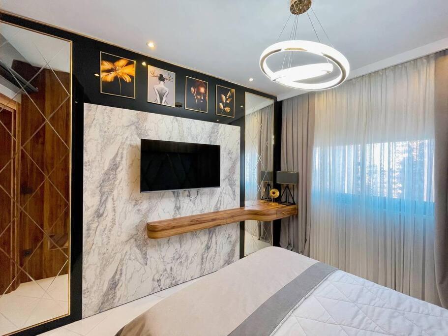 Serenity All-in Luxury Private Apartment
