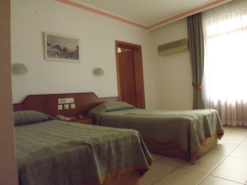 Miray Kleopatra Hotel 3*