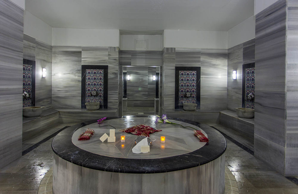 Ganita Club & Hotel 5*