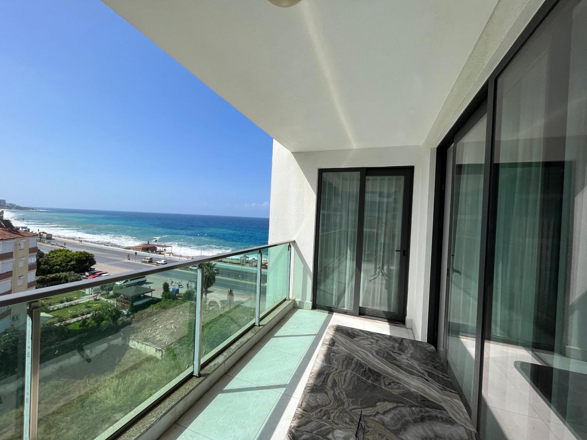 New 60m2 Luxury Sunset Aqua Mahmutlar, Alanya, 50m Sea, Large Pool, Gym, Private No A Tourist Facility, First Sea Line Apartment *