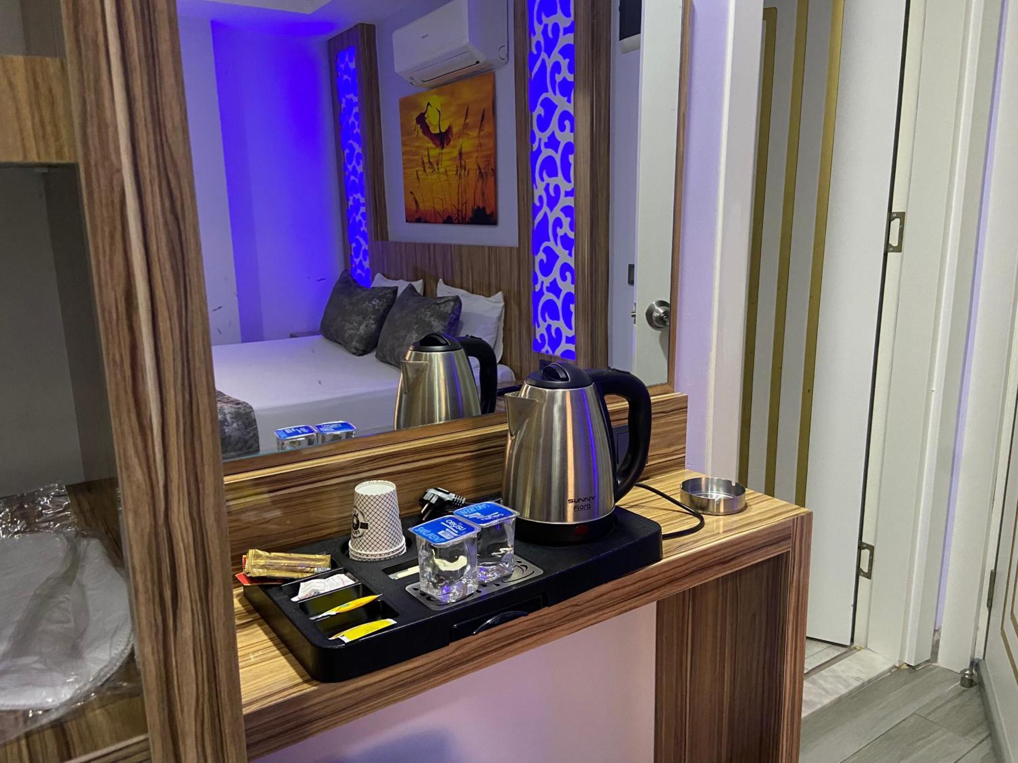 Castle Light Boutique Hotel 3*