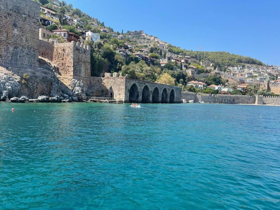 Alanya Villa *