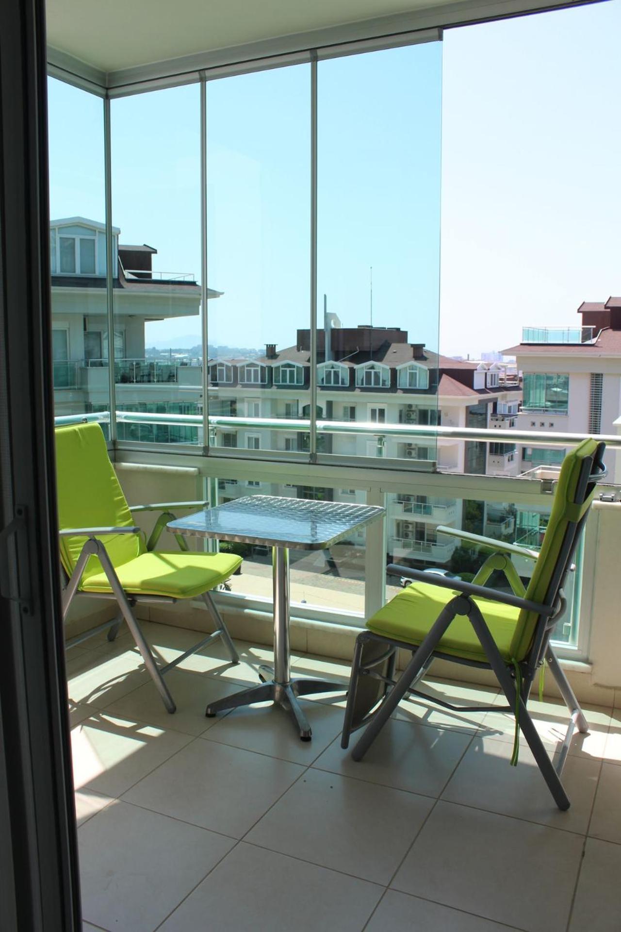 Olive Apartment *