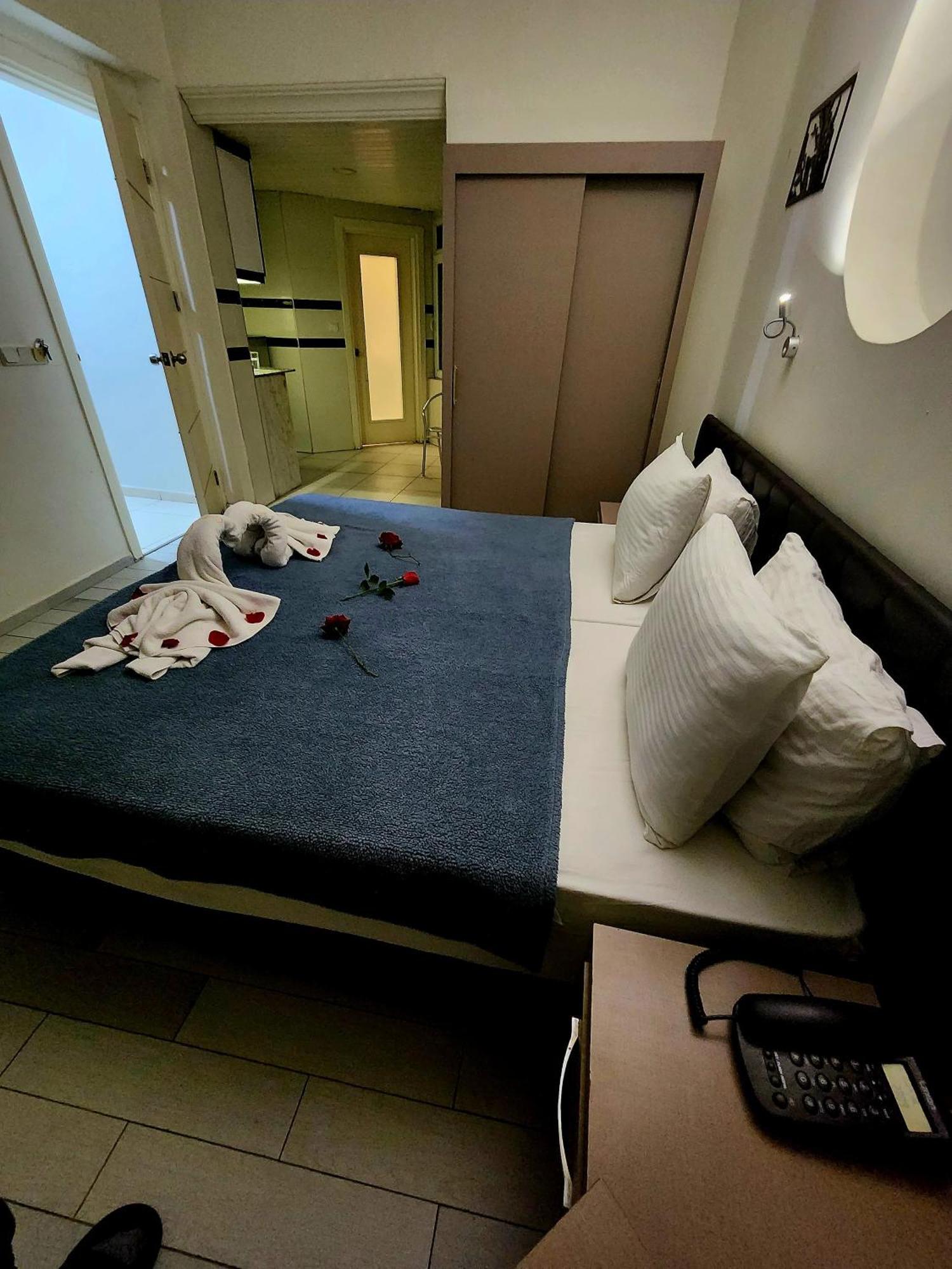 Cleopatra Hotel 3*