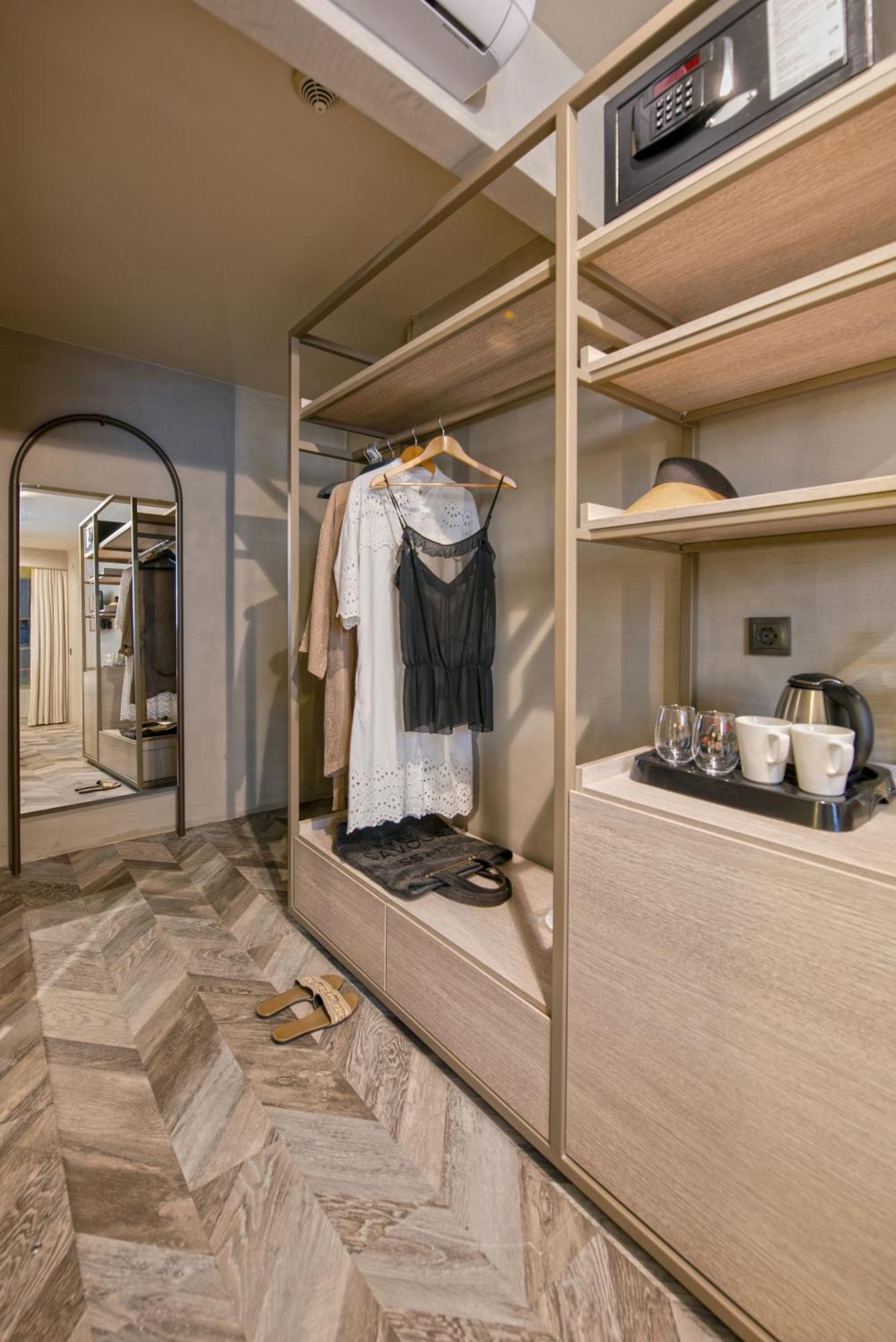 Bueyuek (adults Only) 4*