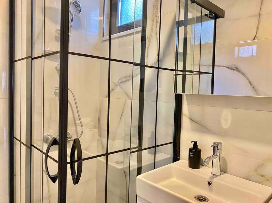 Appartement Jasmin 2 *