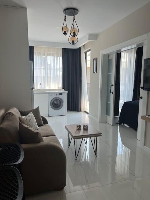 Camelia 12 1+1 On Cleopatra With Partly Seaview * Alanya