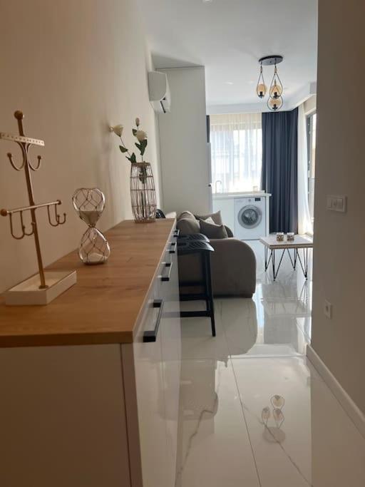 Appartement Camelia 12 1+1 On Cleopatra With Partly Seaview