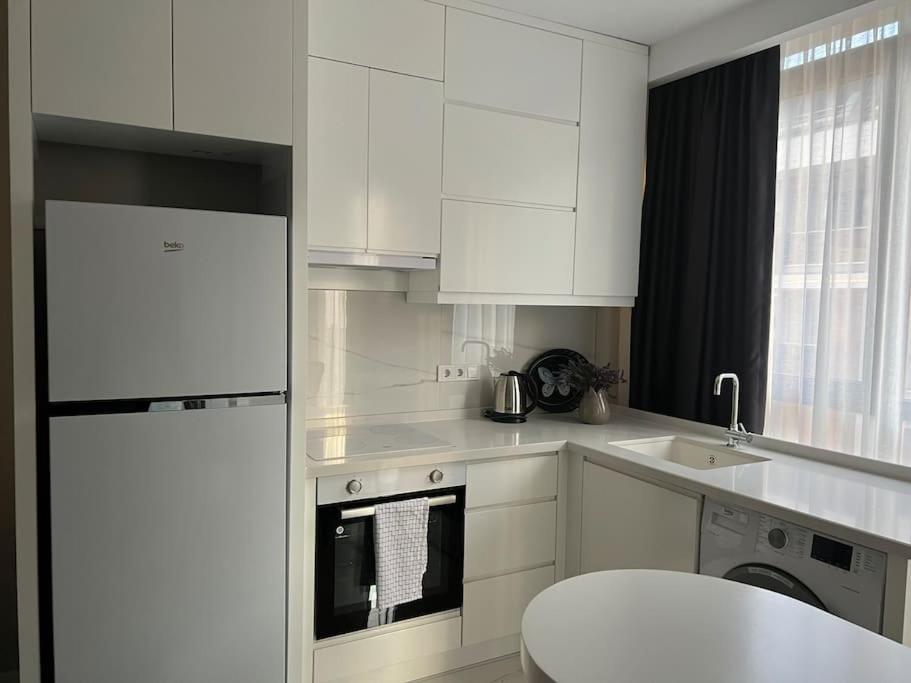 Appartement Camelia 12 1+1 On Cleopatra With Partly Seaview