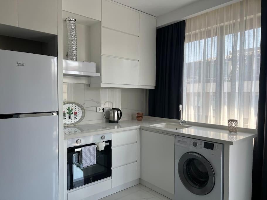 Camelia 12 1+1 On Cleopatra With Partly Seaview Appartement *