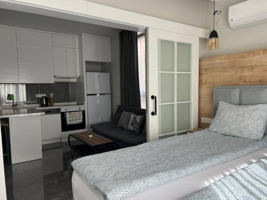 Camelia 5- Beautiful 1+1 On Cleopatra Apartment *