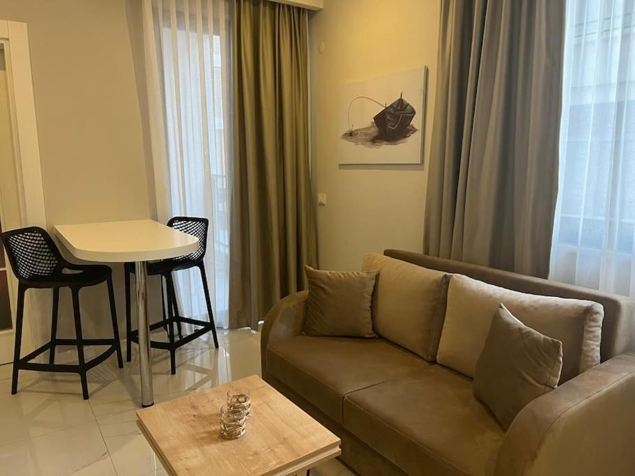 Camelia 4 Brand New 1+1 On Cleopatra Apartamento