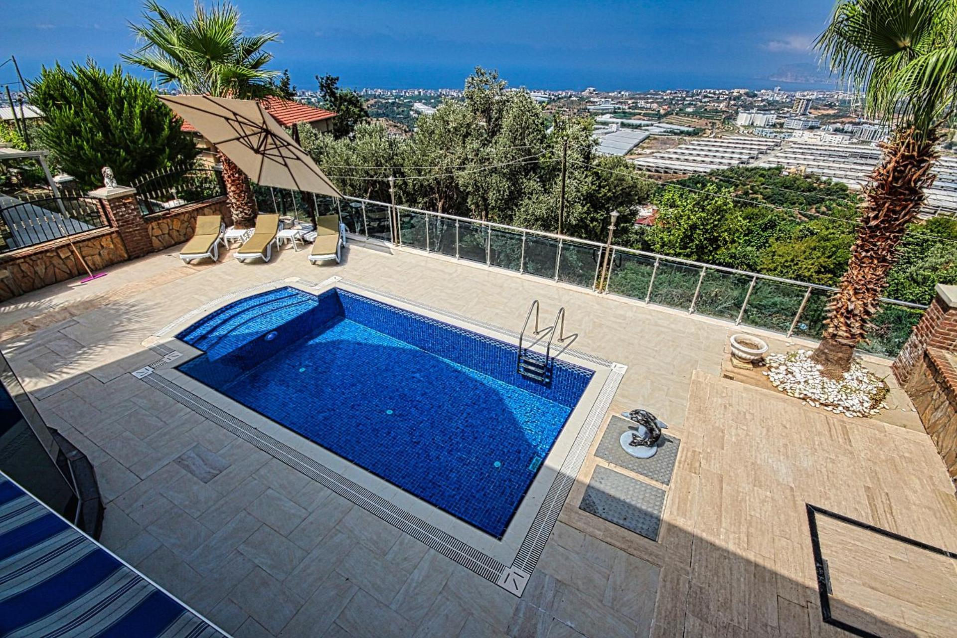 - Luxus - Pool - Whirlpool - - Kestel Villa