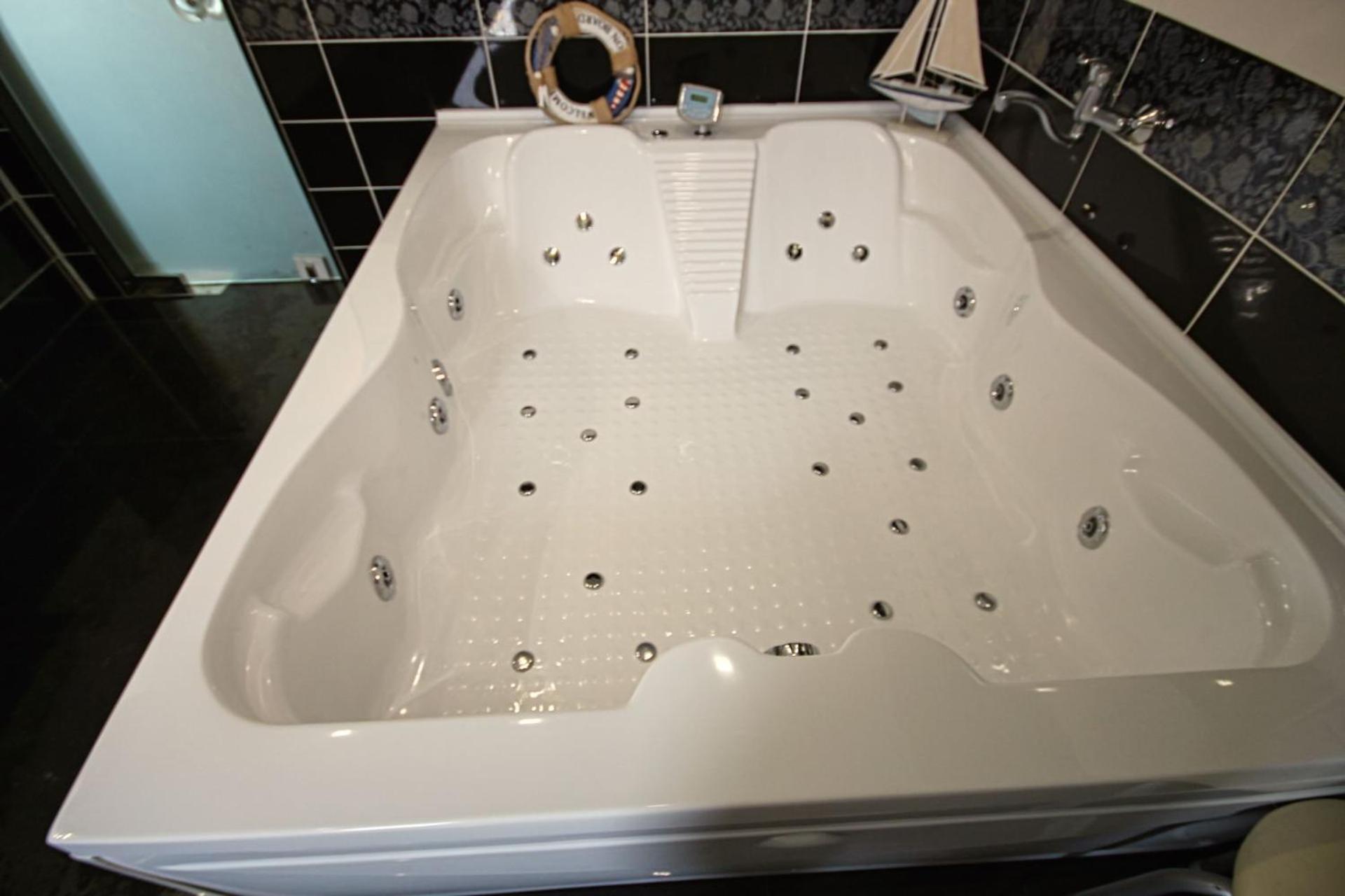 Villa - Luxus - Pool - Whirlpool - - Kestel
