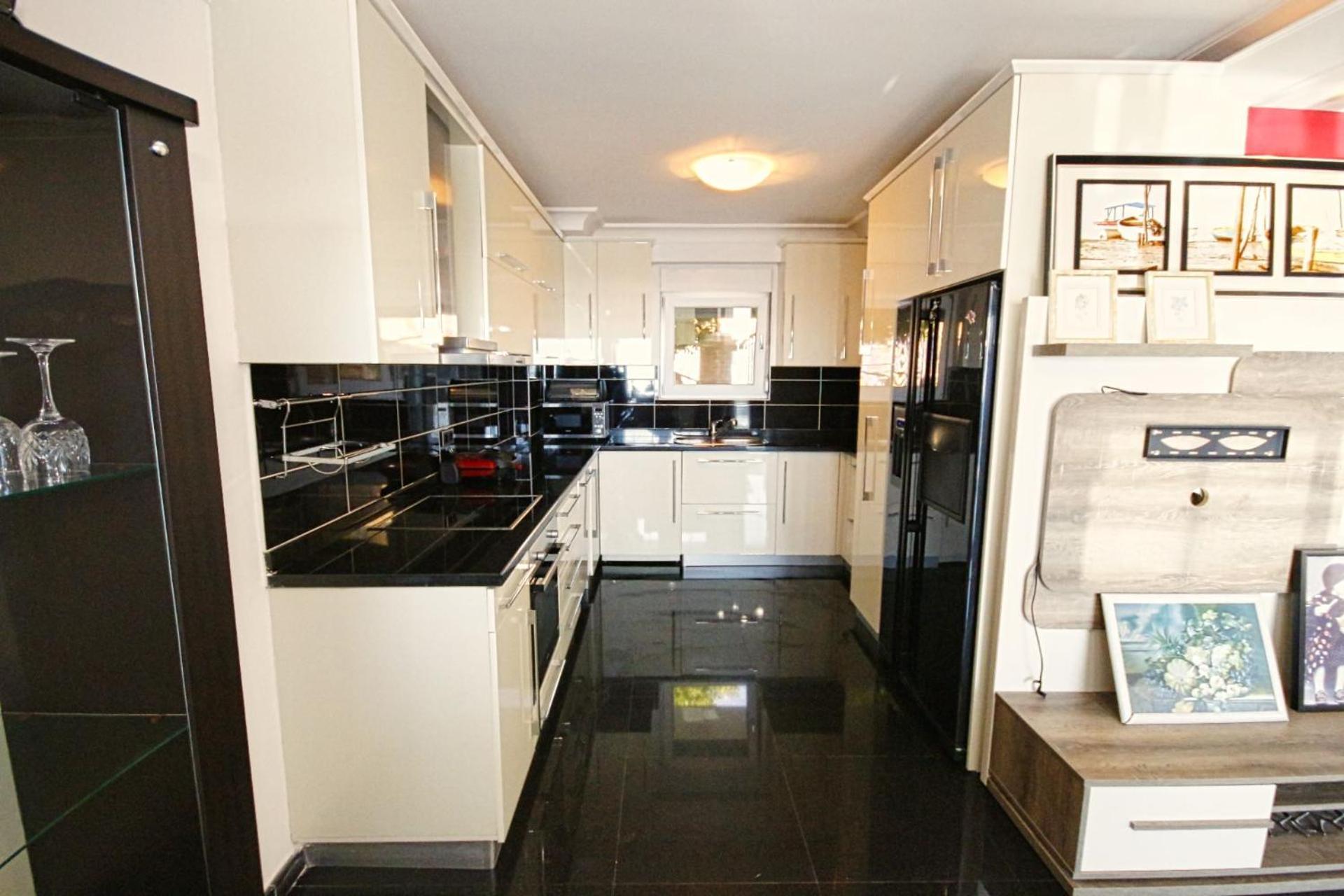 - Luxus - Pool - Whirlpool - - Kestel Villa *