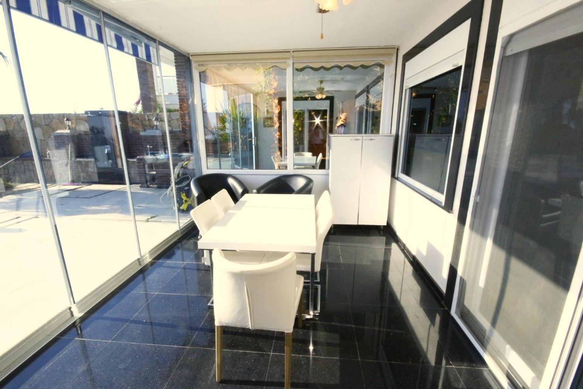 Villa - Luxus - Pool - Whirlpool - - Kestel Alanya