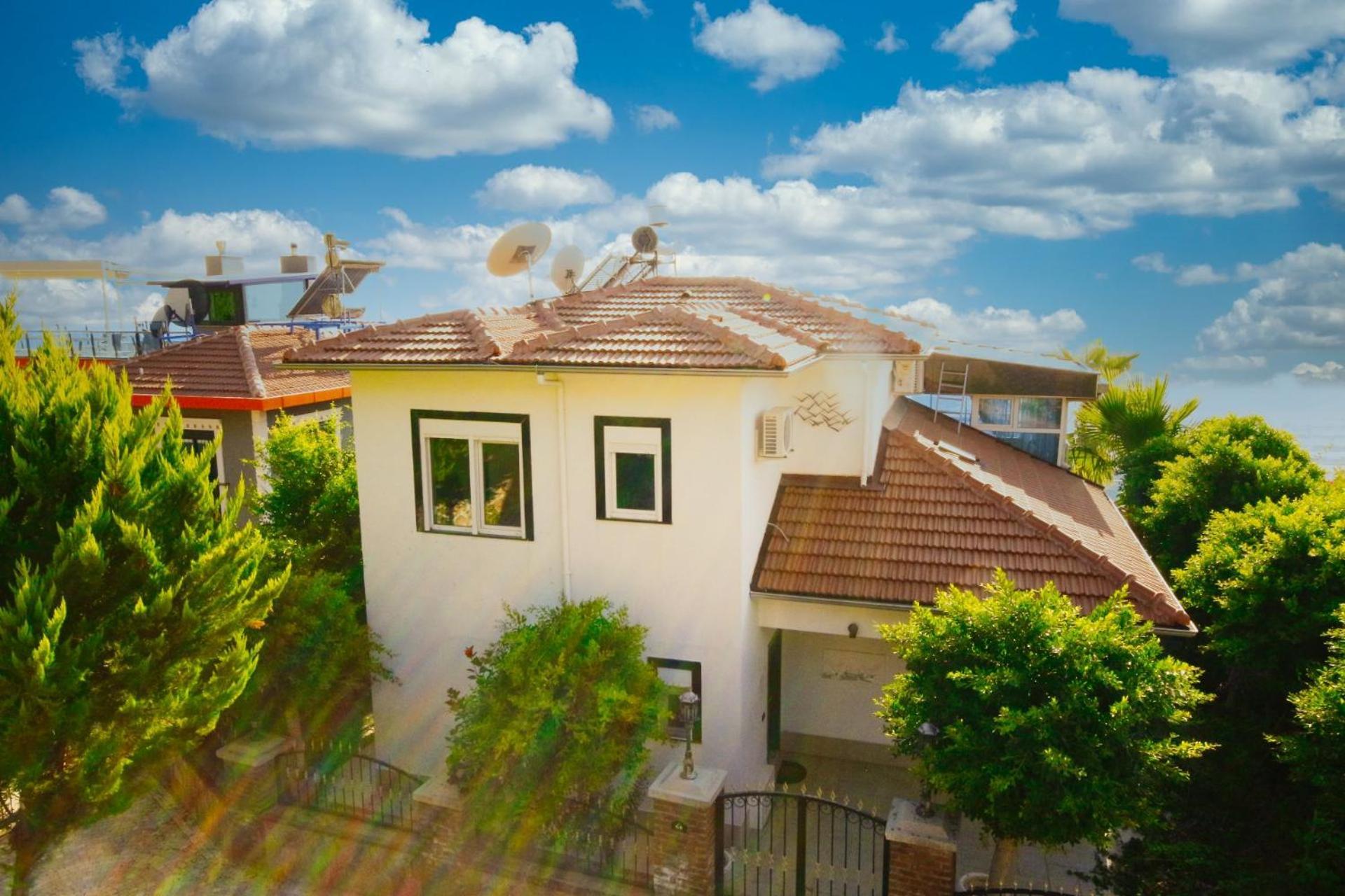 Villa - Luxus - Pool - Whirlpool - - Kestel Alanya