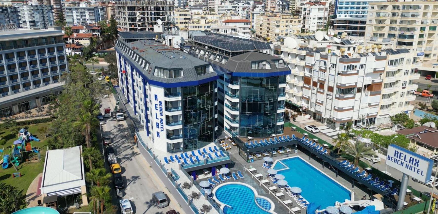 Relax Hotel 4*