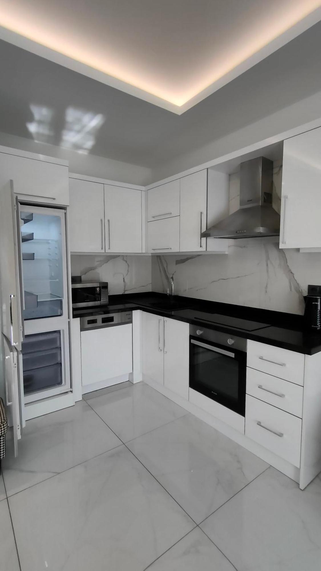 26 Cleopatra Legacy No 8 Apartment