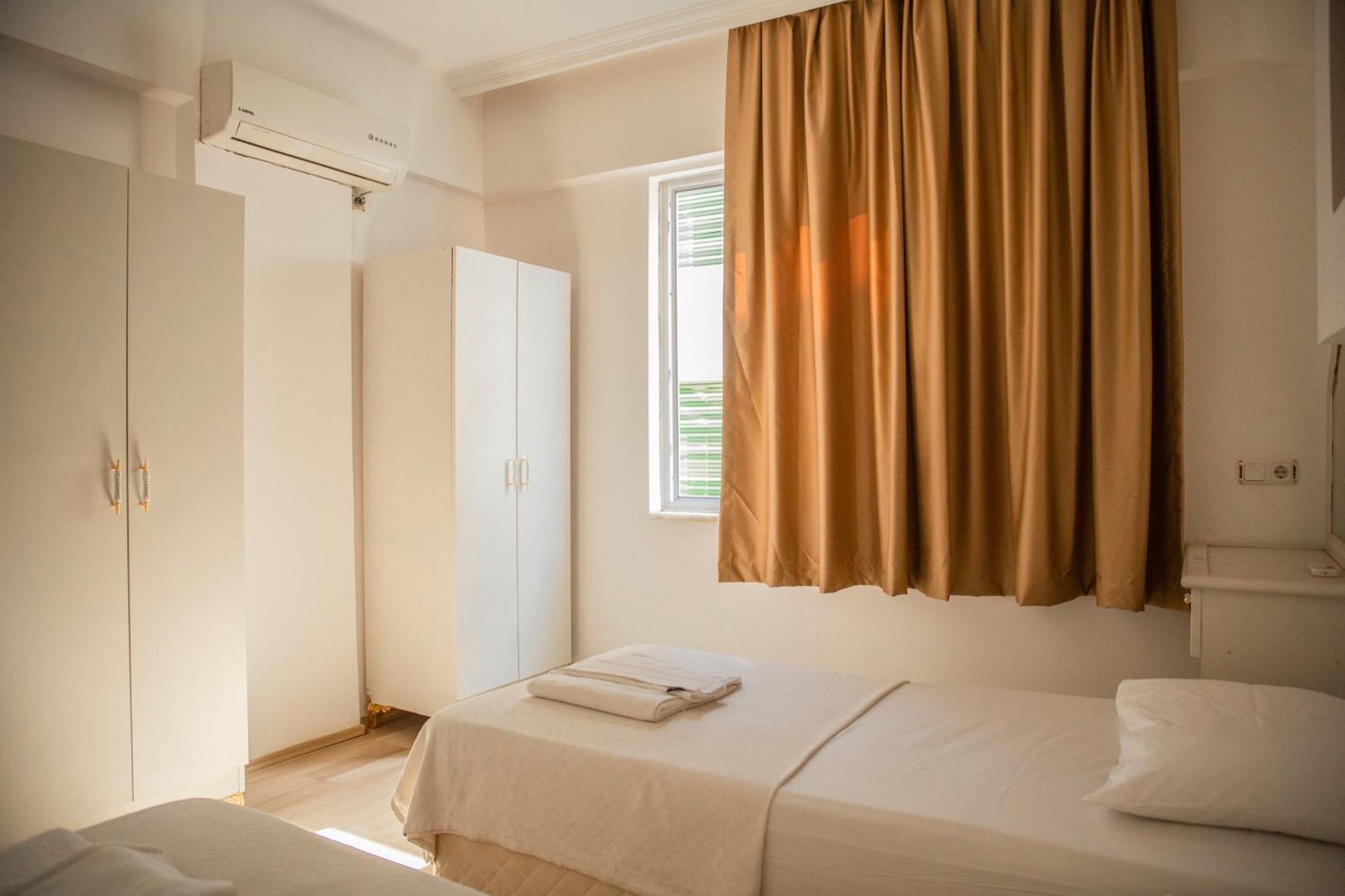 Aparthotel Saray